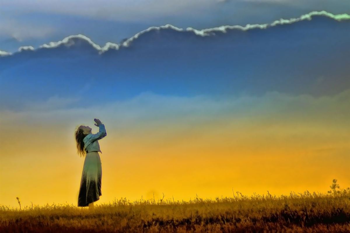 Oración por los hijos: 10 promesas de la Biblia para orar por tus hijos