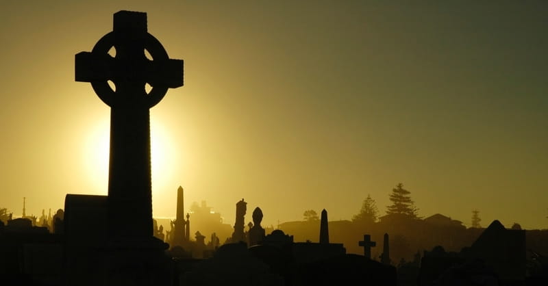 12914-ts-cross-graveyard-site-grave-dead-death-raised-silhouette-sun-sunset%20main.800w.tn.jpg