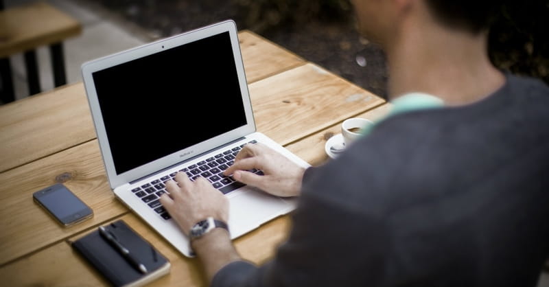 8 Practical Ways to Use Facebook for Evangelism