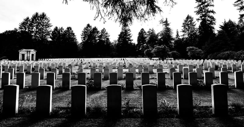 10 Things Believers Should Remember about Death, Burial, and Cremation