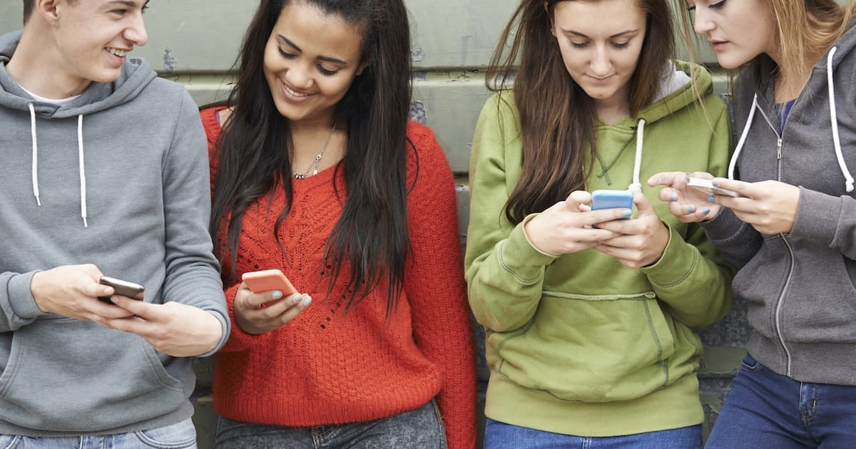 What are 3 Ways I Can Advise My Teen about Using Social Media ...