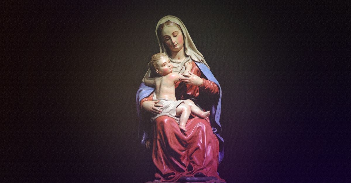 25. A Prayer to Put Jesus First this Christmas Season