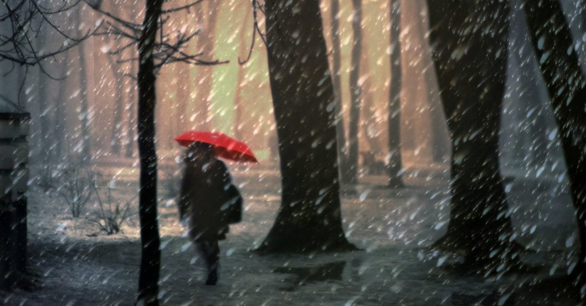 A Prayer for Loneliness during the Holidays