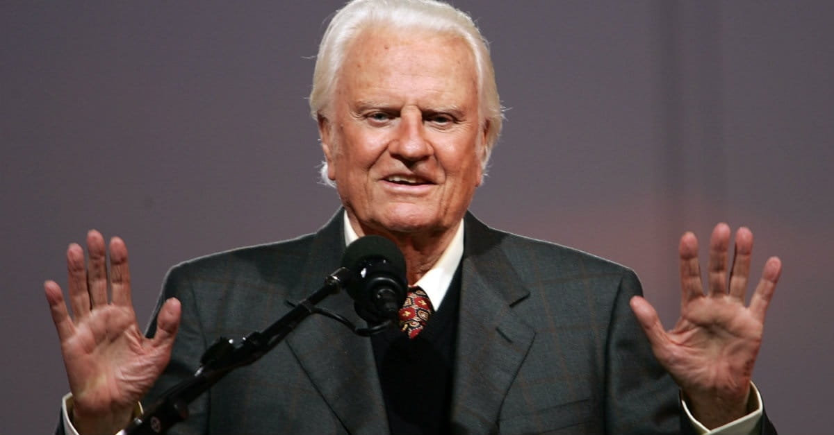 2. Billy Graham remained humble. 