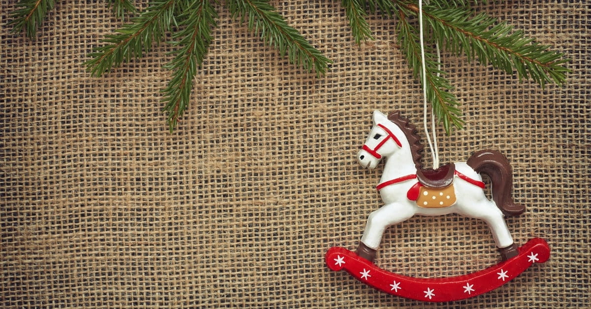 7 Ways to Reclaim Christmas from Consumerism