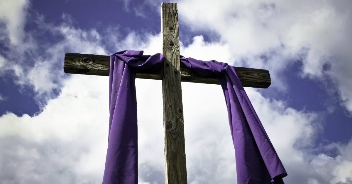 Chris Pratt Installed Life Sized Cross Over Easter Christian Movie Reviews Christian Blog