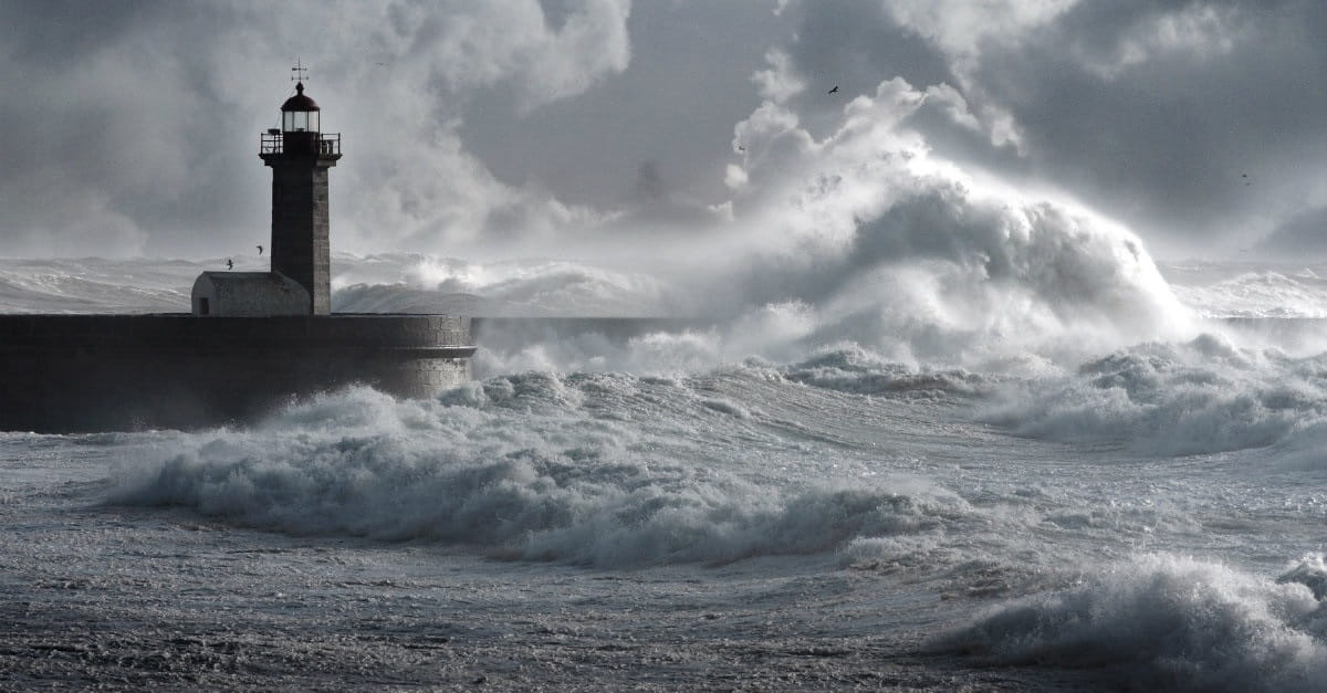 5 Powerful Prayers for Protection in the Storms of Life
