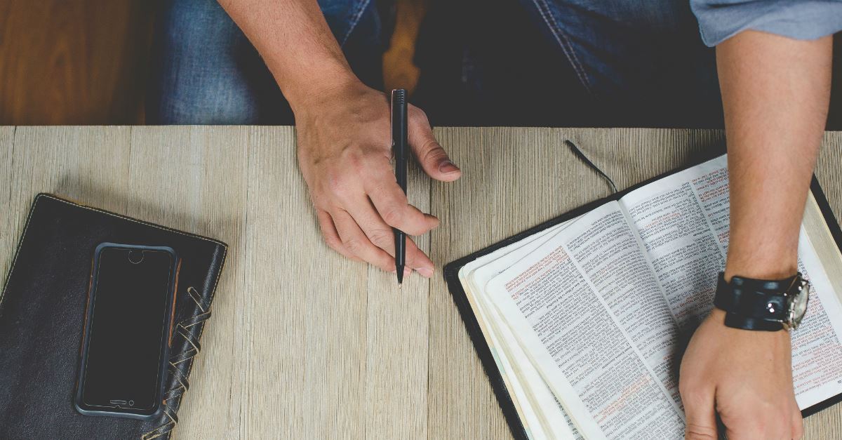 10 Things You Should Know about Studying the Bible