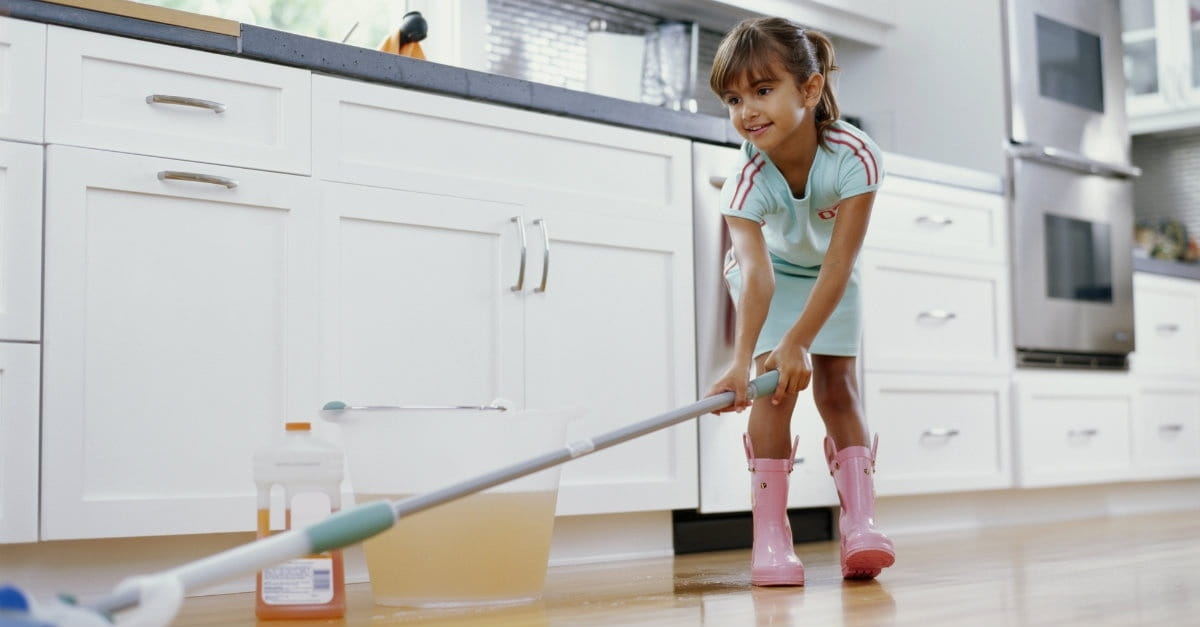 kids cleaning house