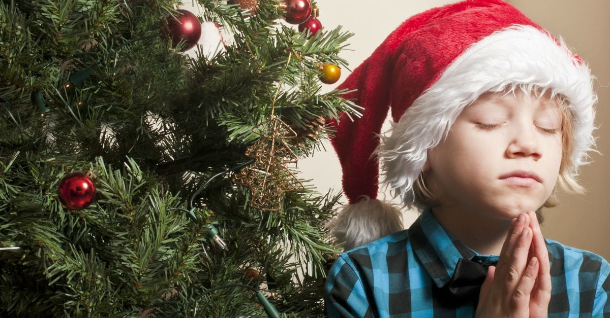 10 Ways to Refocus on Jesus This Christmas