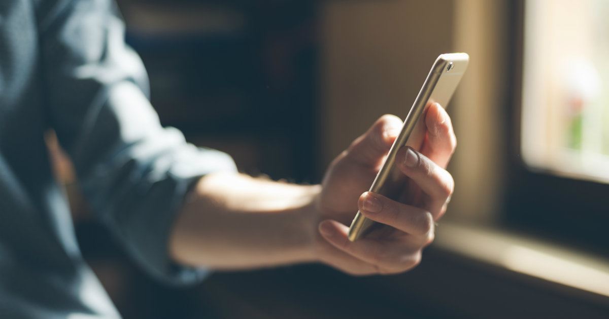 3. We are lonely because living in a virtual world distracts us from real connection.