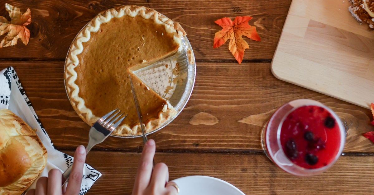 pumpkin pie table decorations