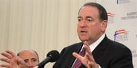 Huckabee and O’Malley End Presidential Bids