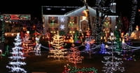 Homeowners Association Demands That Man Take Down Extensive Christmas Display