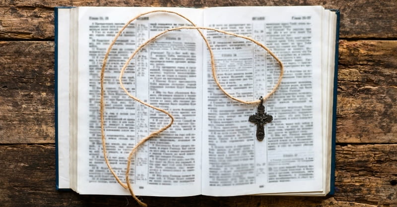 CBS Making Sitcom Called ‘Living Biblically’