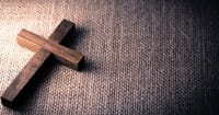Fending Off the Rising Right, Bavarian Leader Puts Crosses in State Offices