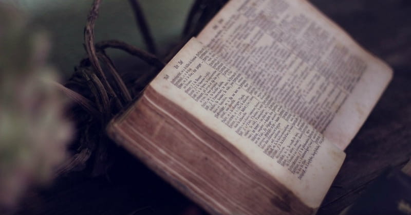 400-Year-Old Bible Discovered In Churchâs Cabinet 