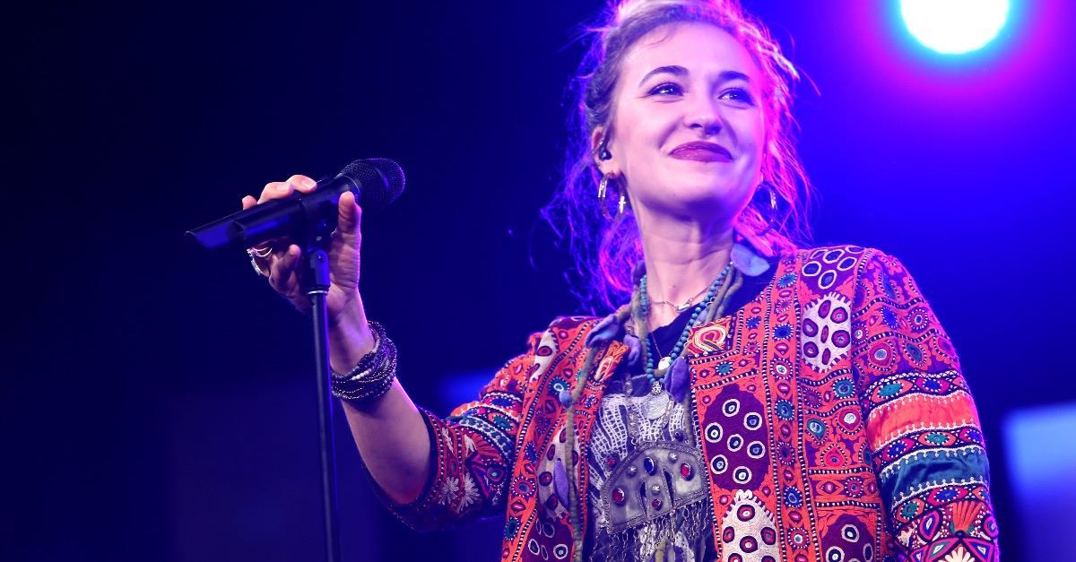 Lauren Daigle Worships with Inmates in Maximum Security 