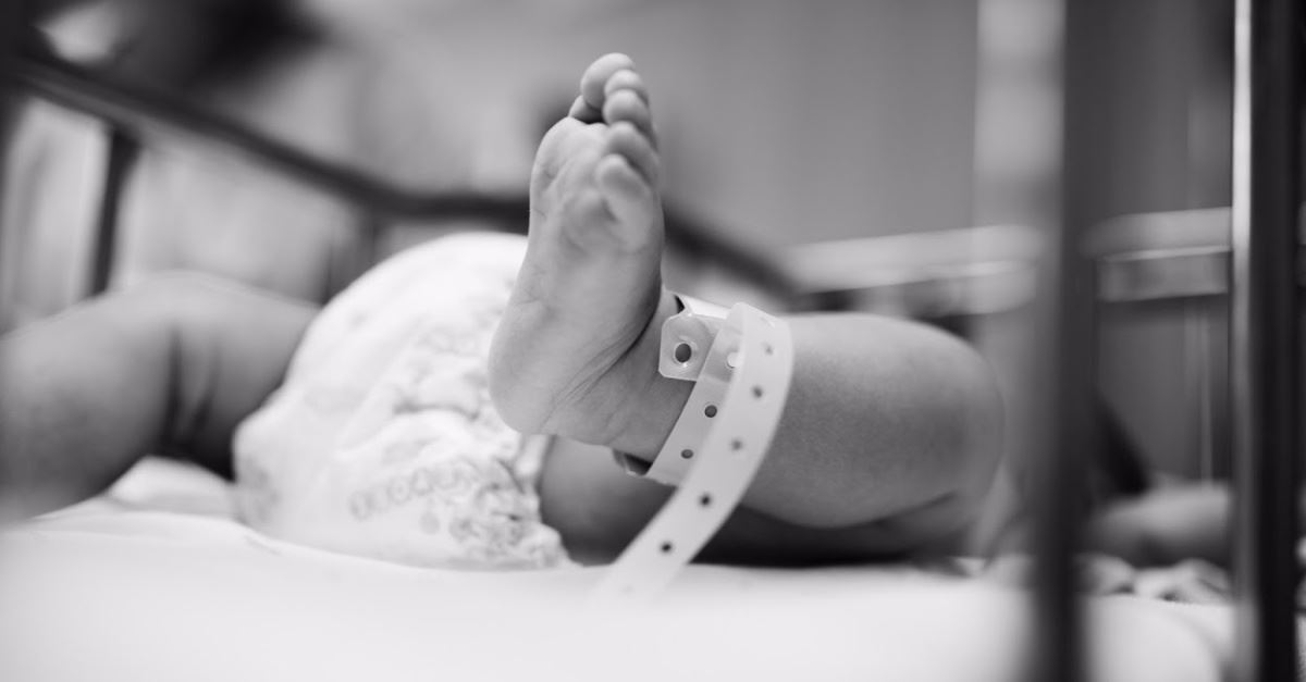 13-Ounce Baby Boy Born to Iowa Mom: 'He's Our Little Miracle'