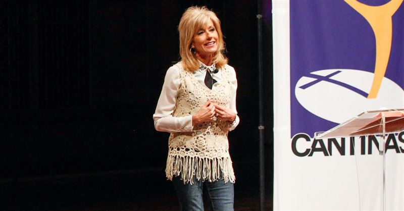 Beth Moore Responds to John MacArthur: 'I Did Not Surrender to a Calling of Man'