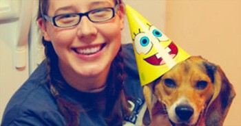 The tip that this woman left was impressive but the note she left was even better. She wanted to spread her joy and she most certainly succeeded. This is heartwarming!