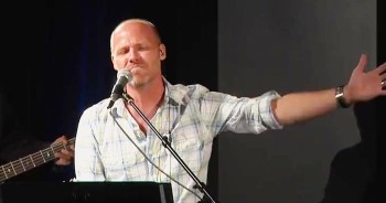 Bart+Tricia, along with the worship team at The Life Christian Church, lead an inspiring version of the awesome worship song, 'Your Love Never Fails'. For more info and music you can connect with Bart+Tricia at facebook.com/bartandtricia