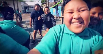 Elementary school can be tough, but the students from Bailey Road School are banning together to help STOP bullying. Their inspiration message is making my heart sing with joy!