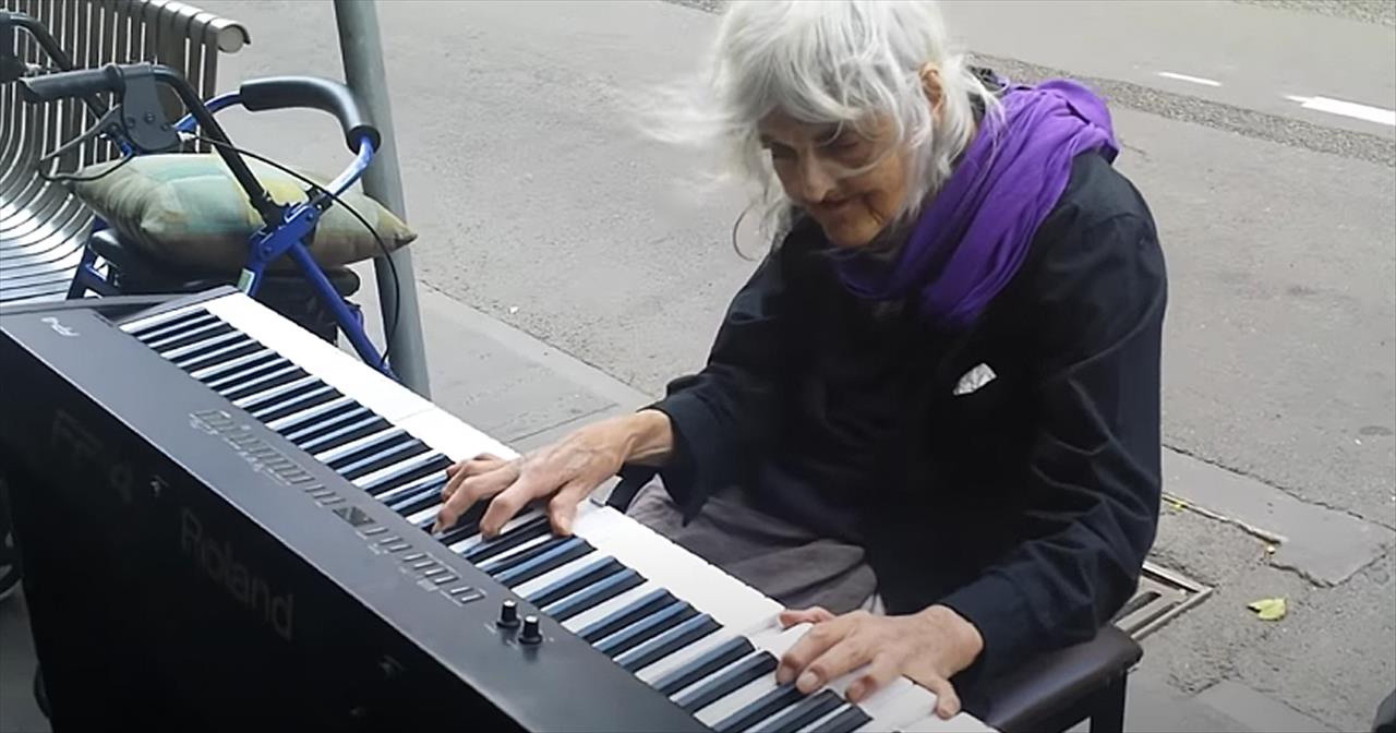 Elderly Woman Sits At Street Piano And Stuns Everyone