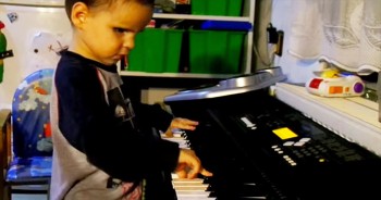 Branko Dvorecky will amaze you with his piano skills, despite never having a single lesson. When this toddler from Slovakia plays the classics, your jaw will be on the floor!