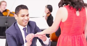 When Salil finally decided to propose to his girlfriend, he knew he wanted it to be extra special. And this amazing obstacle course was 100 percent worth the wait. WOW!