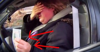 Thanks to the generosity of a wealthy donor, police officers in Missouri were able to surprise unsuspecting drivers at Christmas time. This secret Santa definitely brought some much-needed Christmas cheer! 