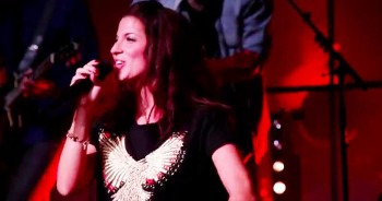 Live Worship from the church ICF Zurich, Switzerland.<br /><br />The Album "Catching Fire" is available on iTunes: https://itunes.apple.com/ch/album/catching-fire/id868991085