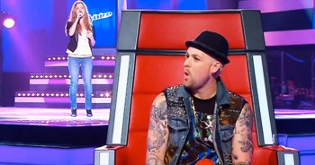 Rachael Leahcar left everyone speechless after her inspiring performance of 'La Vie En Rose.' And after all 4 judges turned around, they learned her chilling secret. WOW!