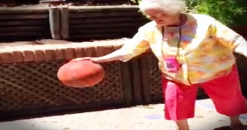 When this granny saw the kids shooting hoops in the backyard she decided she should step in a give it a try. And that's when she did THIS and had everyone cheering! Go granny go! 