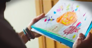 These individuals, along with 300 million other people across the globe, are colorblind. They must live in a world of vibrant images and never fully comprehend their depth. Now, thanks to EnChroma and Valspar, these people are seeing things they never thought possible.