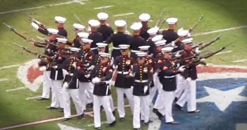 Nothing is quite as mesmerizing as watching the Marine Silent Drill Team. And this powerful halftime performance is nothing short of incredible. Watch as they step, present, stop and start all together in perfect sync. It is absolutely mesmerizing. This is just amazing and by the end I had chills! Such beauty and such power coming from these incredible heroes. God bless all of our men and women in uniform who risk their lives for our freedom!