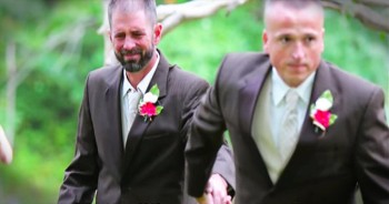 Brittany Peck grew up with 2 influential fathers in her life.  So on her big day, Brittany’s biological dad wanted to share the moment with her stepfather. These few precious seconds made a huge impact not just on the family, but the entire world.