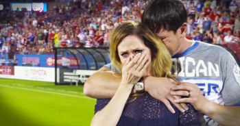 Army Veteran Jerry Holcomb and his family thought they were getting a free trip to see a local sports team. But during half-time they were pulled on stage and this wounded warrior and his family got the most amazing surprise. This veteran was honored with a free home for his family! And now I need tissues too!