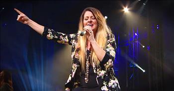 NewSpring knows how to praise our Lord. And hearing Kari Jobe's cover of "Forever" sent chills straight up my spine. What a way to worship!<br /><br />Order their album Difference Maker on iTunes: https://smarturl.it/DifferenceMaker FACEBOOK: https://facebook.com/dreamlabelgroup TWITTER: https://twitter.com/dreamlabelgroup INSTAGRAM: https://instagram.com/dreamlabelgroup