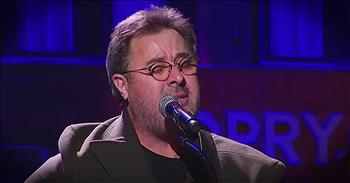 In January 2016, the world lost the Eagles' founding member Glenn Frey. Glenn was a long-time friend of Vince Gill, so Vince decided to honor him in the best way he knew how. This soul-soothing rendition of 'Peaceful Easy Feeling' at the Grand Ole Opry touched my heart. What a beautiful tribute!