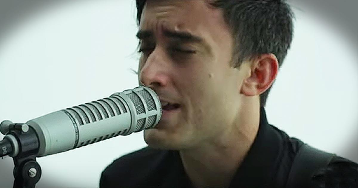 Your Love Awakens Me Acoustic Performance From Phil Wickham Christian Music Videos