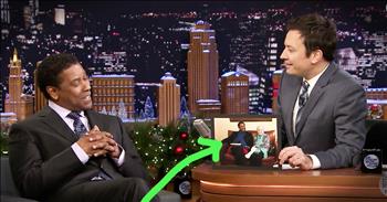 Denzel Washington recently got a call from the daughter of his childhood librarian who was turning 99. She was hoping that Denzel could wish her grandma a happy birthday. Naturally, he called her on her birthday, but when he realized he'd be in town just a few days later he knew he had to stop by. And just check out the adorable visit between these two! What a wonderful reunion!