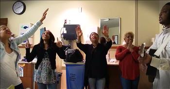 When their loved one was in the ICU, this group of friends decided to lift their voices to our Lord. Their acoustic rendition of 'Good Good Father' is absolutely stunning. Father, let Your love and grace wash over this family and their friend. Amen.