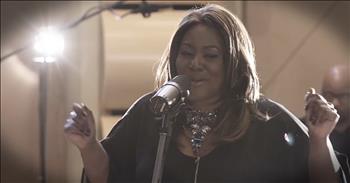 'Unfinished' - Inspiring Worship From Mandisa