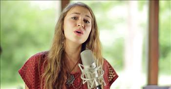 'O'Lord' - Powerful Worship From Lauren Daigle