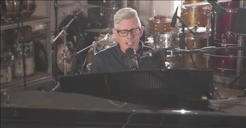 'Faithfulness' - Matt Maher Performs Moving Worship Song