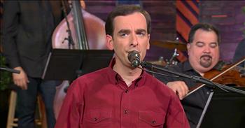'Amazing Grace' - Bradley Walker Sings Hymn