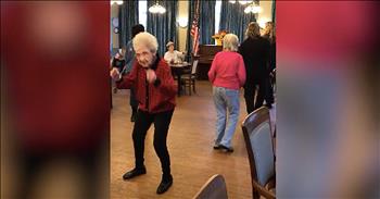 87-year-old Jean Hupp is sweeping the internet with her incredible dance moves. Jean took to the dance floor during a birthday party at her assisted living community in Decatur, Illinois. 

That's when Marcia Griffiths’ classic song ‘Electric Slide’ came on and Jean really busted out the moves. She decided to change up the choreography and put her own spin on this dance hit. 

Just watch as she grooves along to the music and takes the spotlight. It's obvious that Jean is having a great time and her happiness is truly contagious. She is living proof that age is nothing but a number. 

I truly hope I'm half as energetic as Jean when I get to be her age. What do you think about this granny's dance moves? I'm still in awe of all that skill!