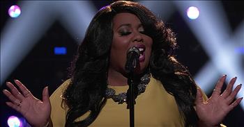 There's truly nothing better than hearing someone give praise to our Lord. When you hear those words of worship, it really fuels your soul for God. And today, that's exactly what Kyla Jade is doing. 

Just watch as she steps onto The Voice stage and starts to belt out the classic hymn 'How Great Thou Art.' Kyla is singing for the Lord on live television and it's absolutely amazing to hear. She truly has a powerful voice and she definitely put her heart and soul into this hymn. 

People all over the nation were able to see this incredible performance and be touched. And this stellar performance earned Kyla a spot in the Top 12, so we'll be able to see more from this talented woman. 