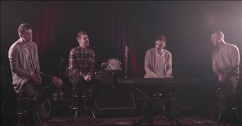 Anthem Lights Perform '10,000 Reasons (Bless The Lord)'